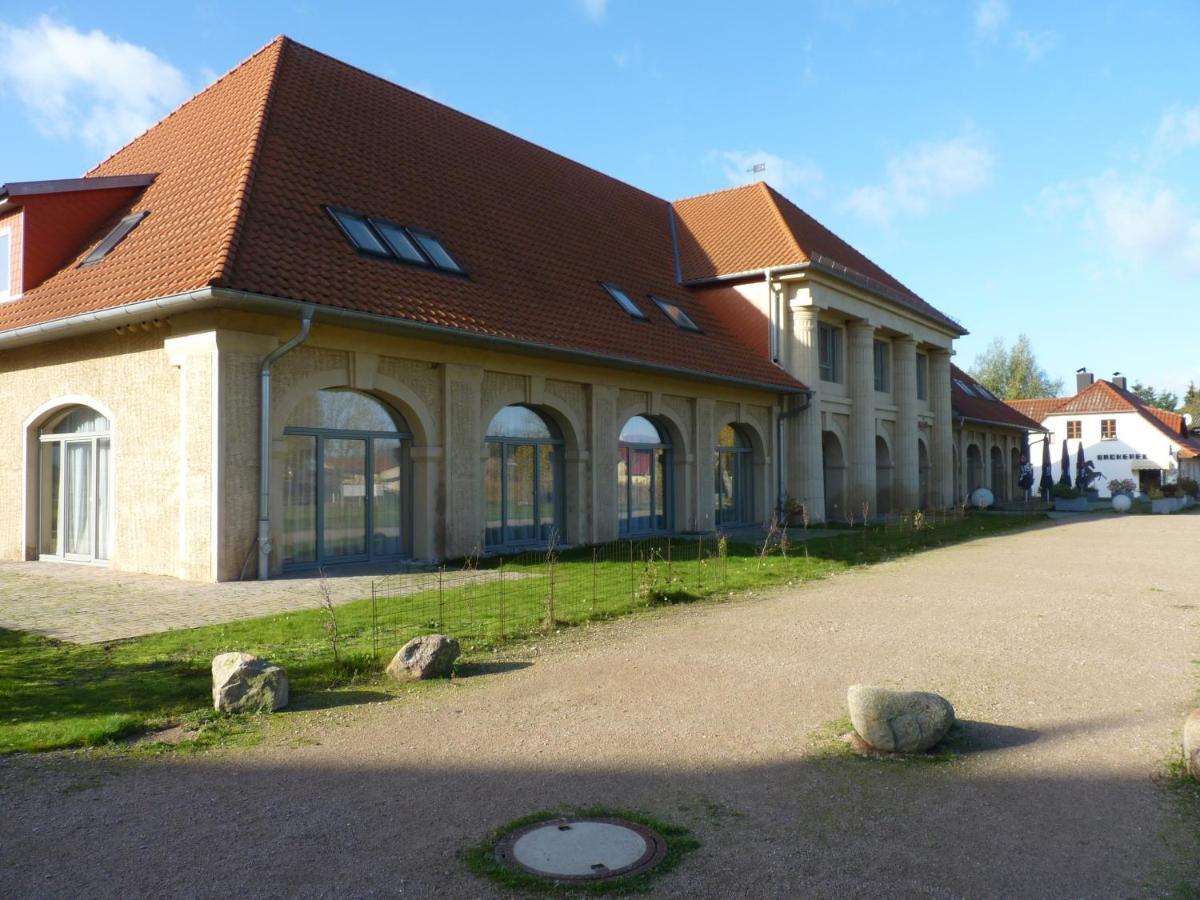 ホテル Die Remise Marengo Stolpe auf Usedom エクステリア 写真