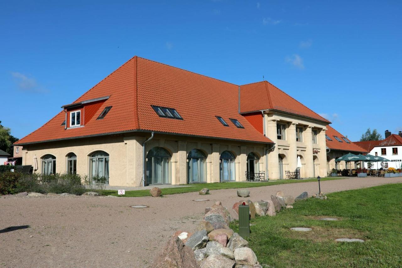 ホテル Die Remise Marengo Stolpe auf Usedom エクステリア 写真